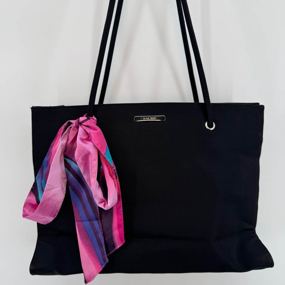 Nine West Carry All Nylon Tote Bag Scarf Accessory easy Clean Travel Women's